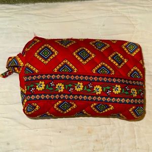 Vera Bradley Villa Red Quilted Floral Cosmetic Toiletry Pouch Bag Retired